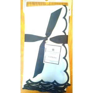 Sugar Paper Cloth Napkins 4 Count